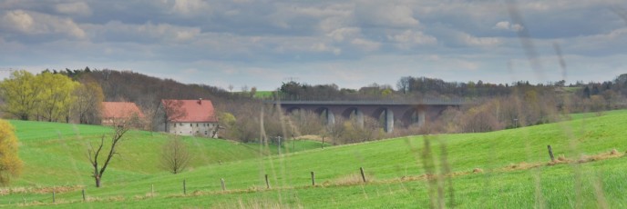 Schlegler Brücke über die kleine Striegis